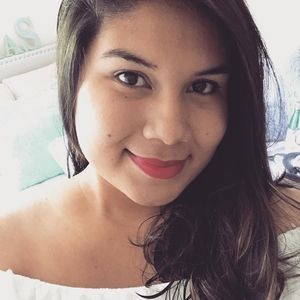 Meet your Posher, Catalina